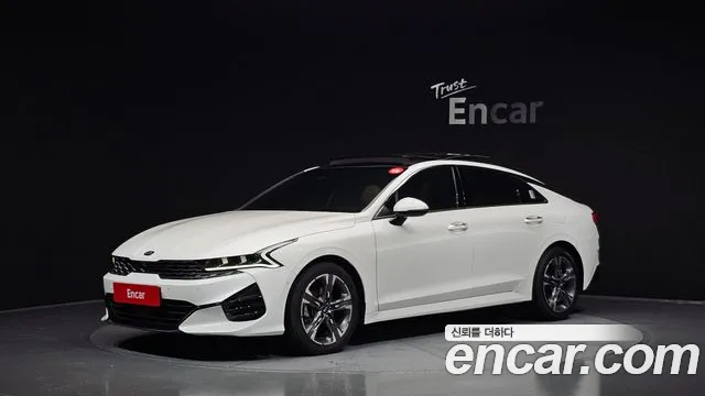 Kia K5 — экстерьер