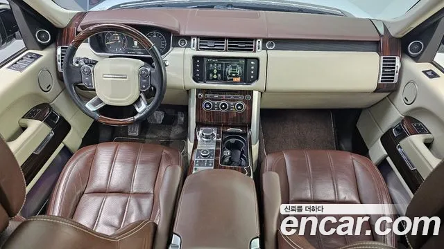 Land Rover Range Rover — интерьер