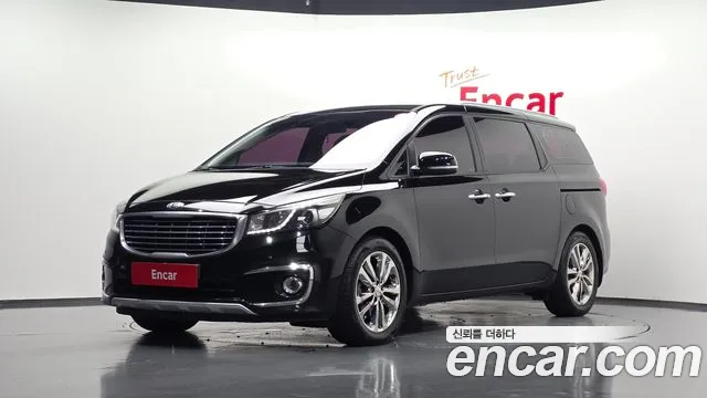 Kia Carnival — экстерьер