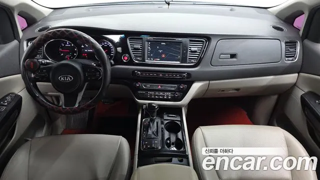 Kia Carnival — интерьер