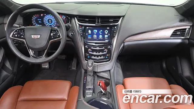 Cadillac CTS — интерьер