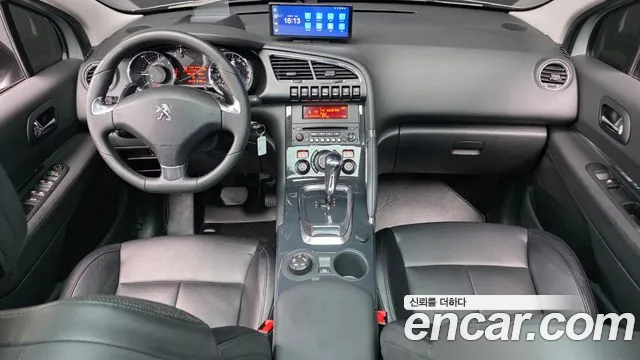 Peugeot 3008 — интерьер