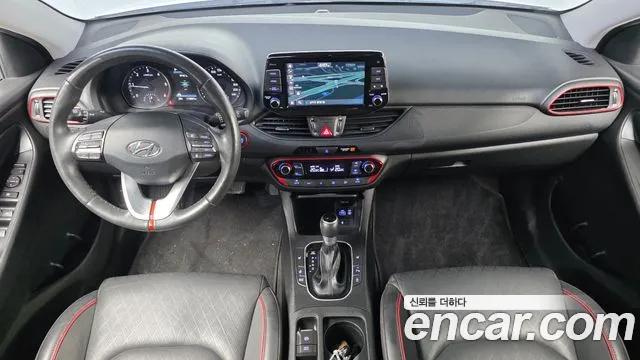 Hyundai i30 — интерьер