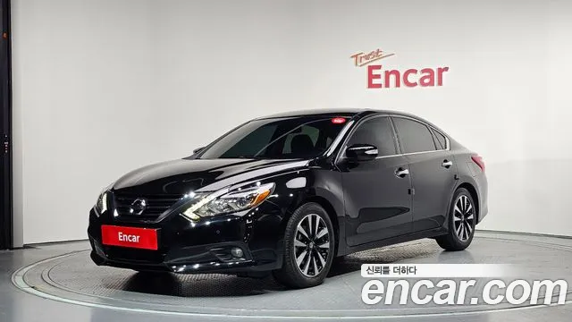 Nissan Altima