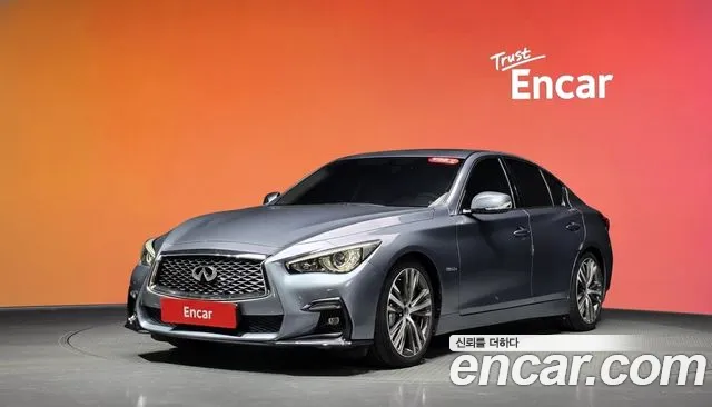 Infiniti Q50