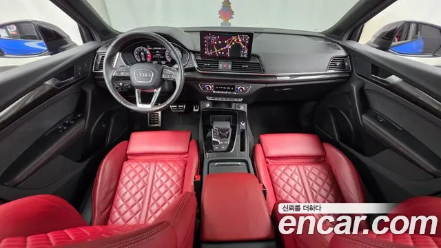 Audi SQ5 — интерьер