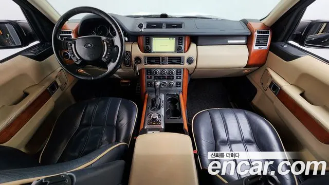 Land Rover Range Rover — интерьер