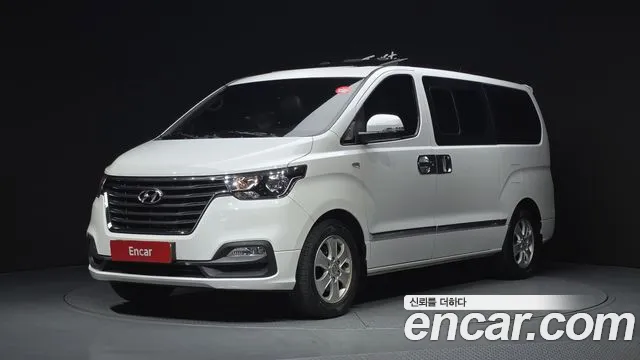 Hyundai Starex