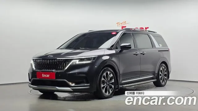 Kia Carnival — экстерьер
