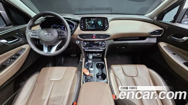 Hyundai Santa Fe — интерьер