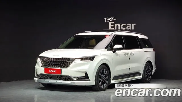 Kia Carnival — экстерьер