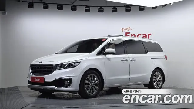 Kia Carnival — экстерьер