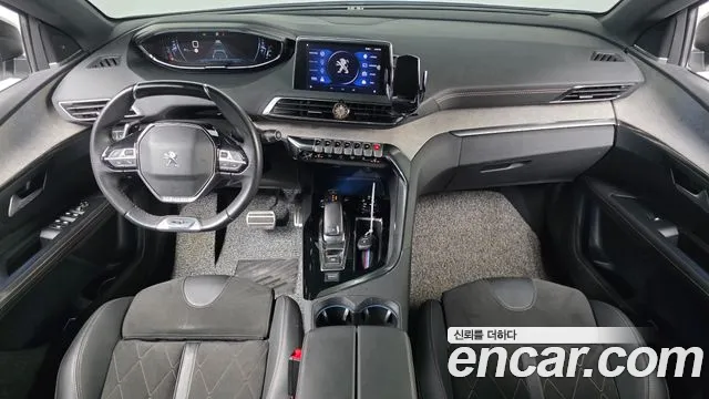 Peugeot 3008 — интерьер