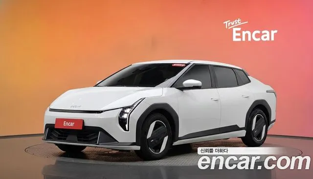 Kia EV4