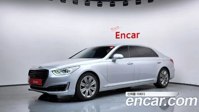 Genesis EQ900