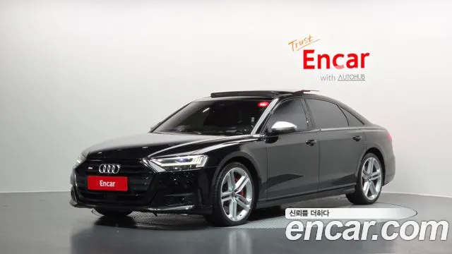 Audi S8