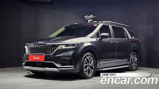 Kia Carnival — экстерьер