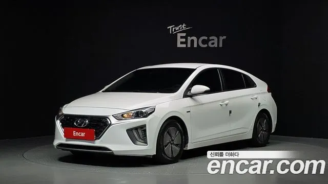 Hyundai Ioniq