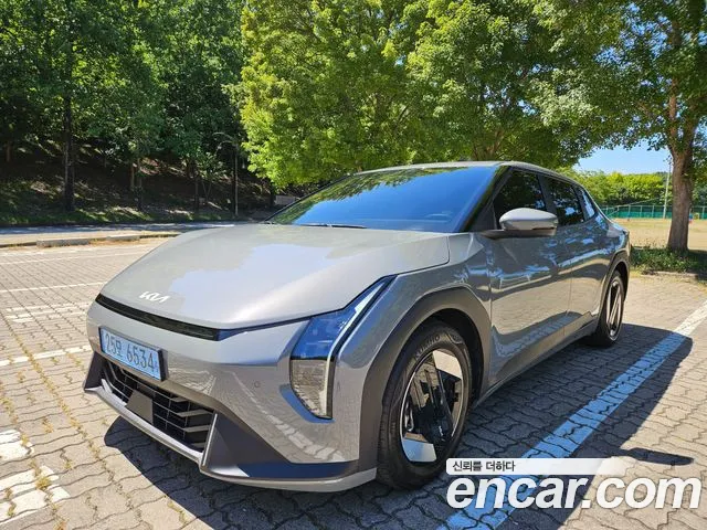 Kia EV4