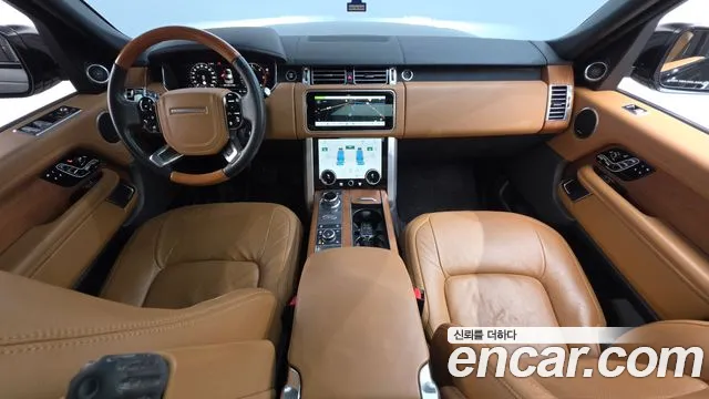 Land Rover Range Rover — интерьер