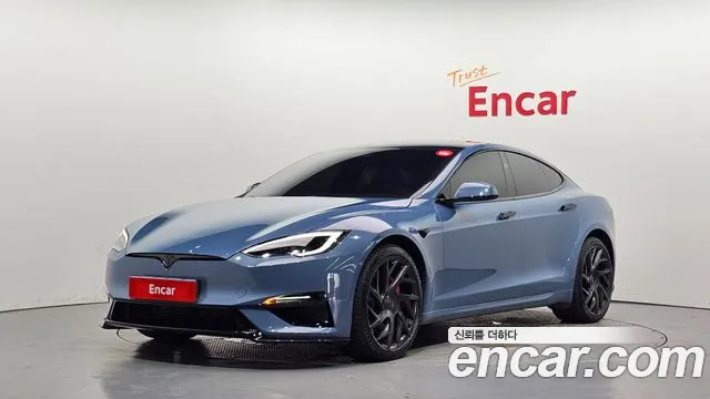 Tesla Model S