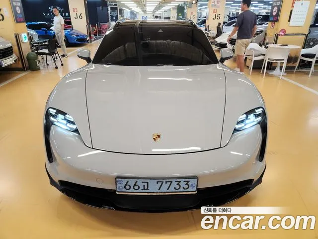 Porsche Taycan