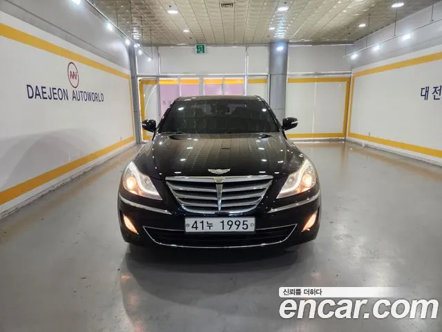 Hyundai Genesis