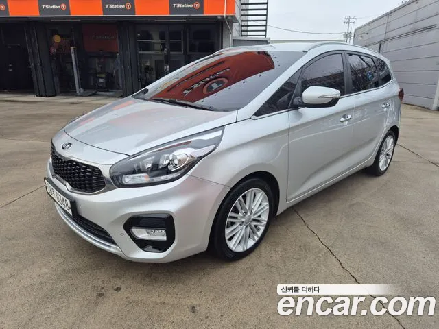 Kia Carens