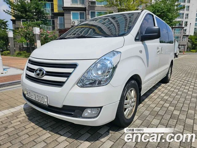 Hyundai Starex