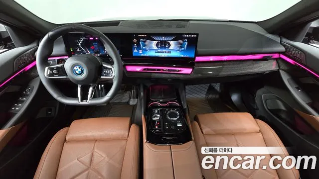 BMW 5 серия — интерьер