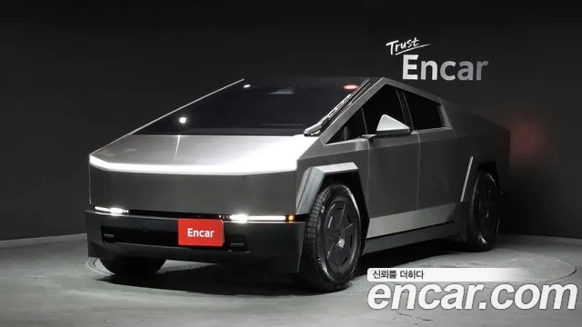 Tesla Cybertruck
