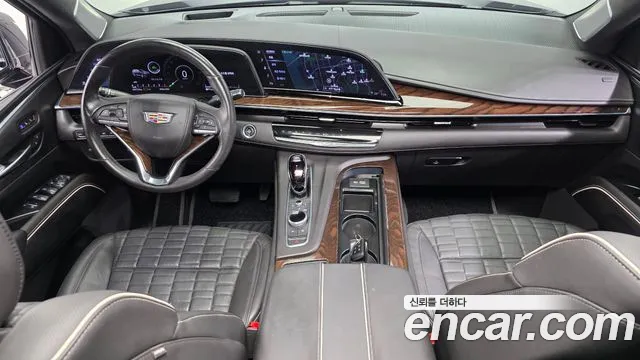 Cadillac Escalade — интерьер