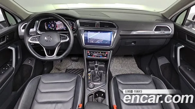 Volkswagen Tiguan — интерьер