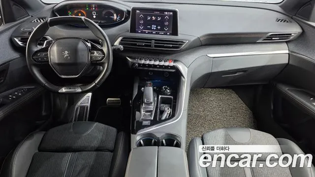 Peugeot 3008 — интерьер