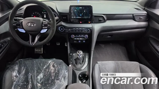 Hyundai Veloster — интерьер