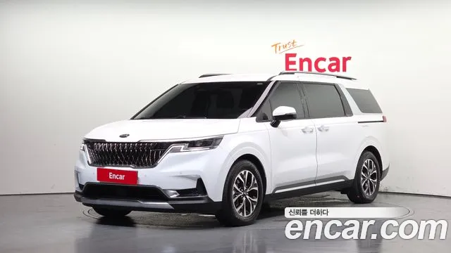Kia Carnival — экстерьер