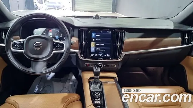 Volvo S90 — интерьер
