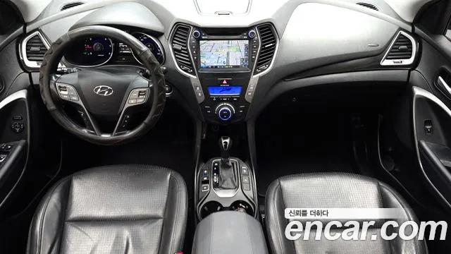 Hyundai Santa Fe — интерьер