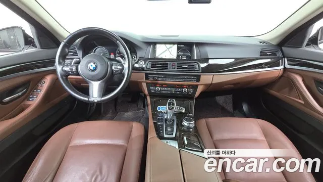 BMW 5 серия — интерьер