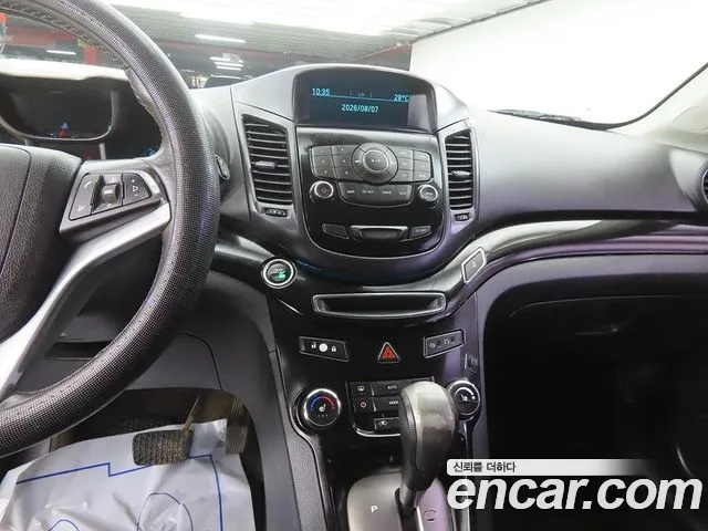 Chevrolet Korea Orlando — интерьер