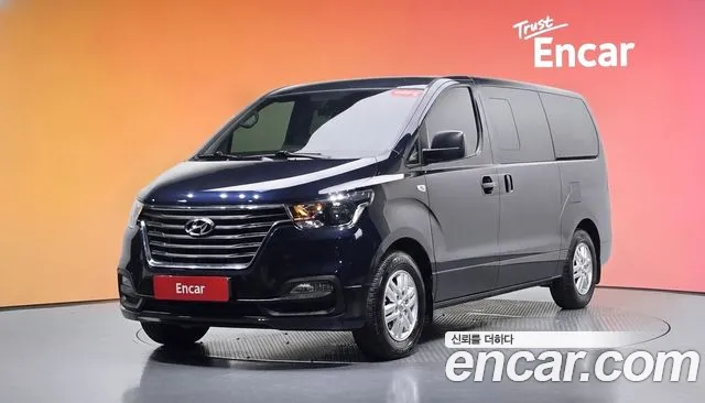 Hyundai Starex