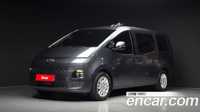 Hyundai Staria