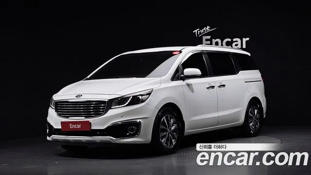 Kia Carnival — экстерьер