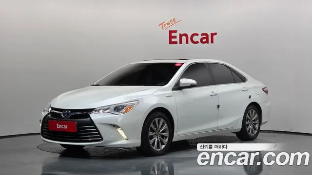 Toyota Camry — экстерьер