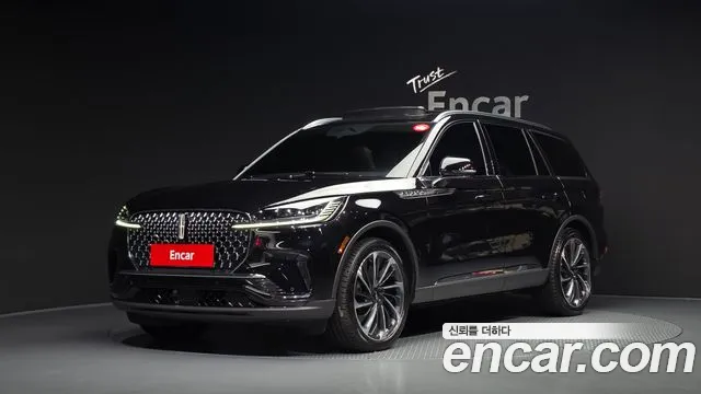 Lincoln Aviator — экстерьер
