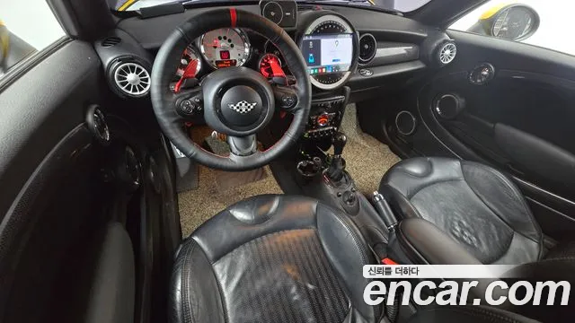 MINI Roadster — интерьер