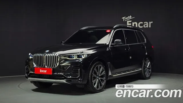 BMW X7 — интерьер