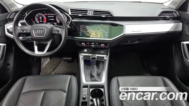 Audi Q3 — интерьер