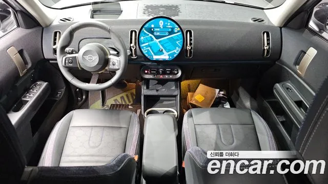 MINI Countryman — интерьер