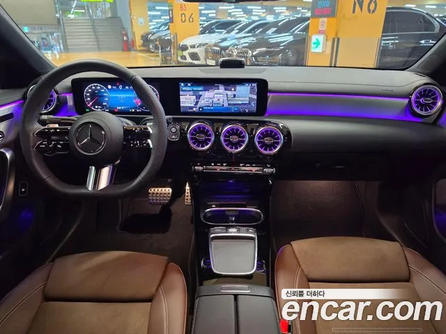 Mercedes-Benz CLA-класс — интерьер